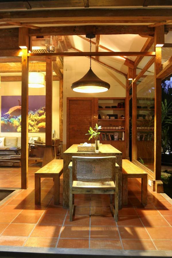 Villa Bhuvana With Private Swimming Pool Gili Trawangan Zewnętrze zdjęcie